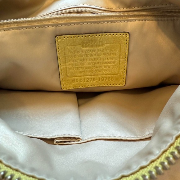 VINTAGE Y2K Mustard Yellow Coach Tote - Picture 5 of 6